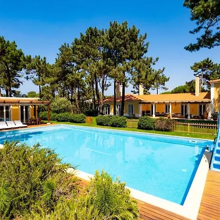 Luxurious Sprawling In Del Rey Amoreira